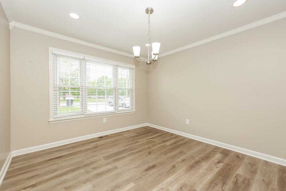 1327 Cason Ln - Photo 7 of 18