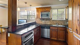 1290 Park Blvd - Photo 1 of 1
