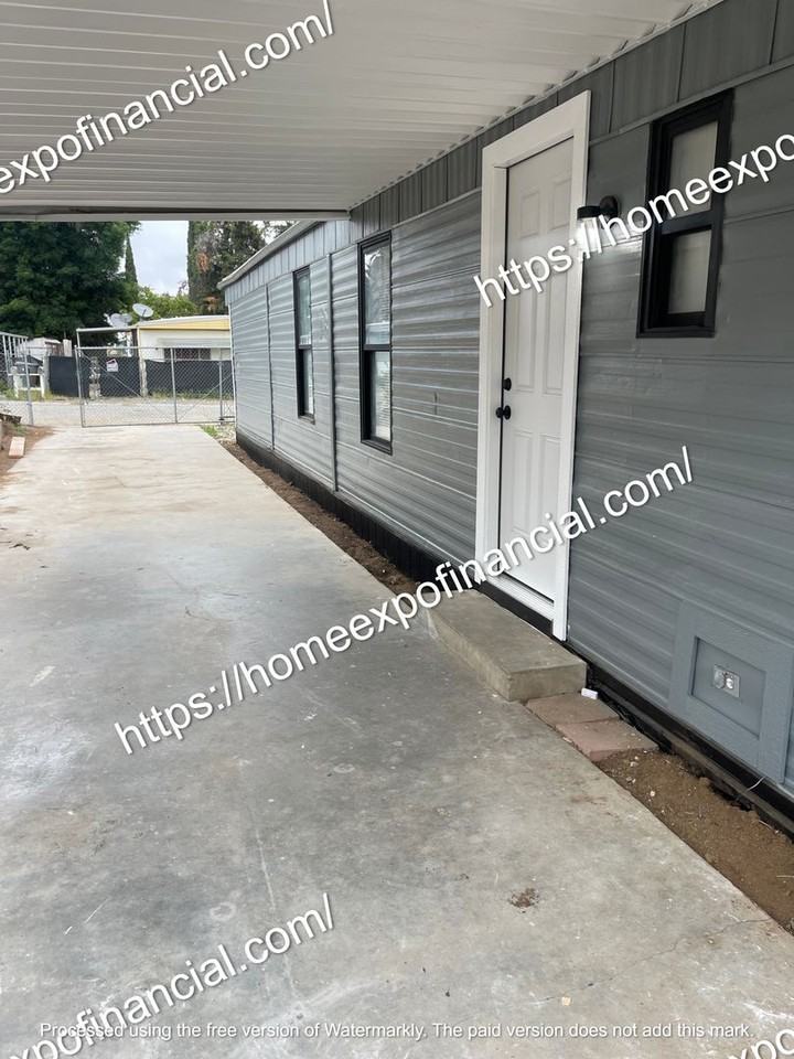 17137 Hidalgo Dr - Photo 2 of 30