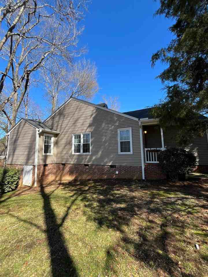 816 Market Pl - Photo 3 of 34