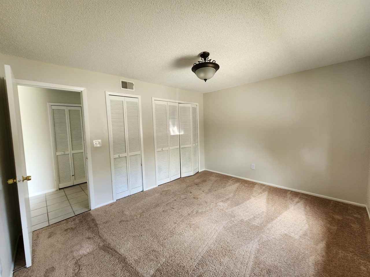 2760 Gray Fox Ln - Photo 5 of 17