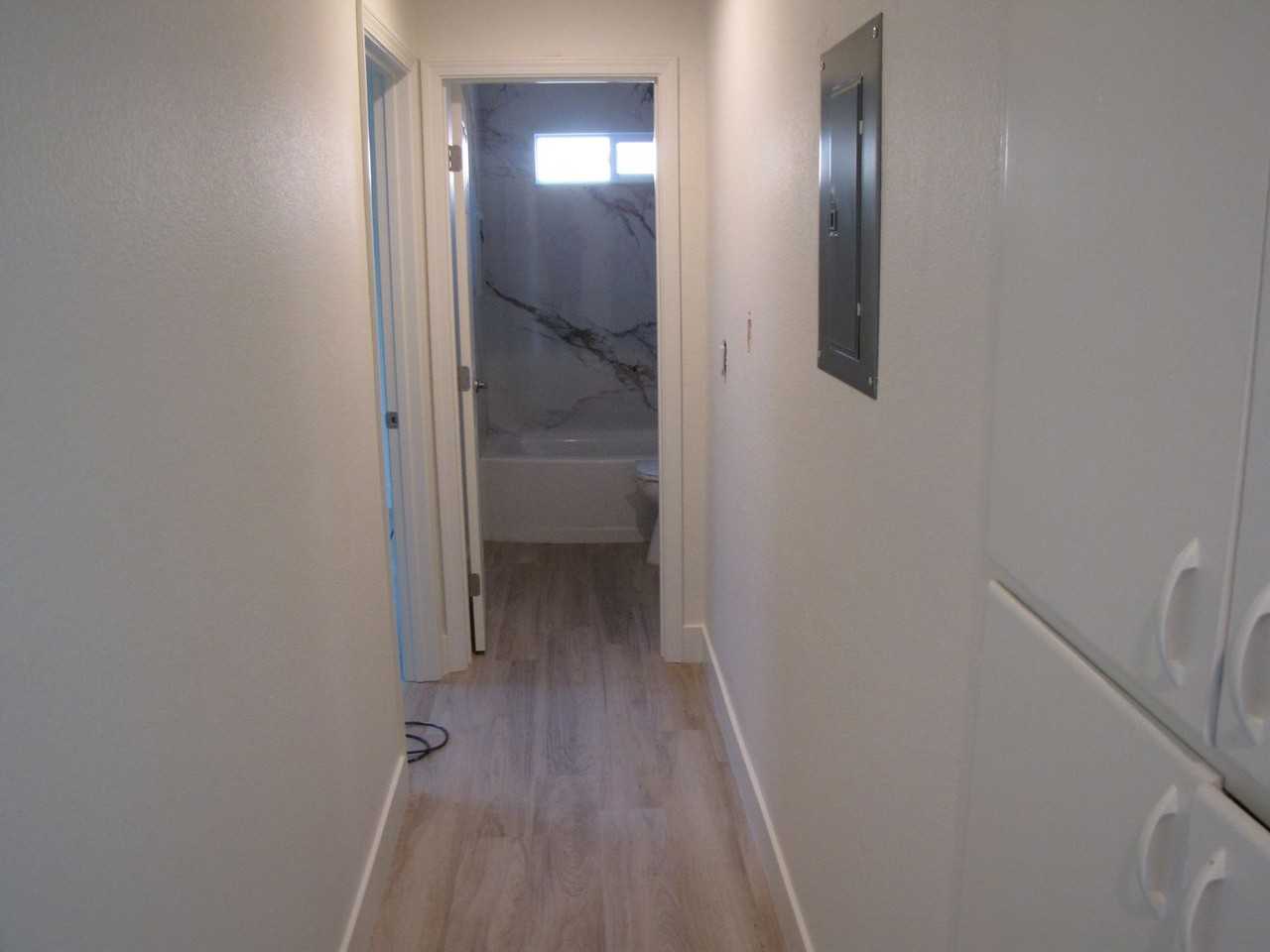 3408 W Alpine Ave - Photo 7 of 10