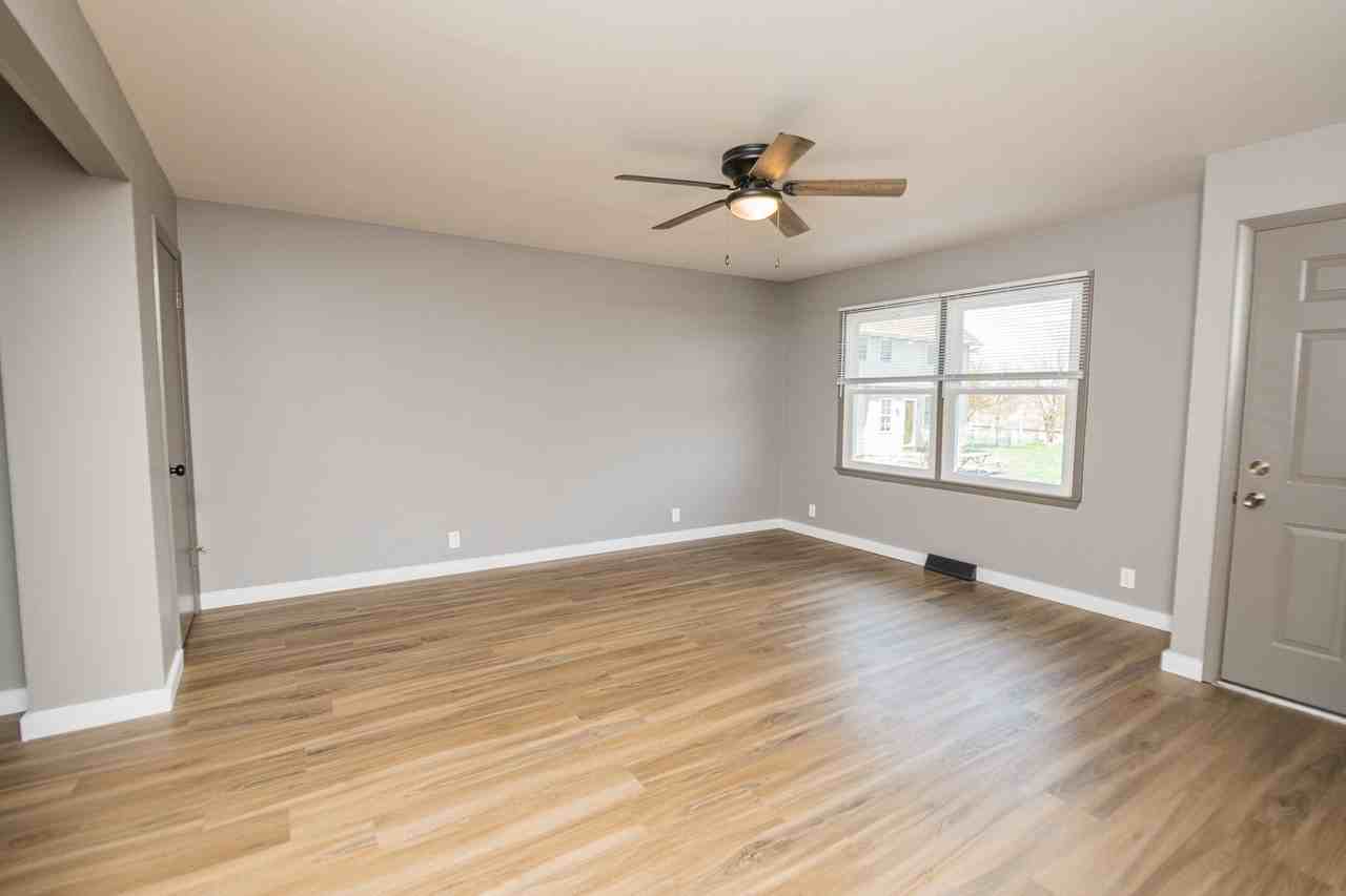 107 107 Harmac Circle - Photo 5 of 25
