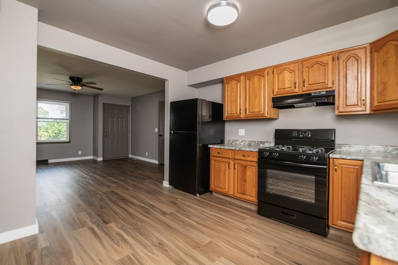 107 107 Harmac Circle - Photo 6 of 25