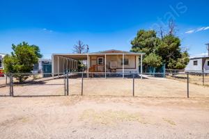 featured image of 3521 E Hearne Ave