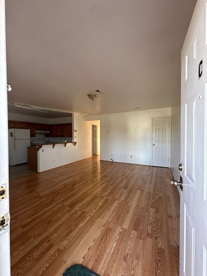 405 E Little Creek Rd #C - Photo 2 of 8