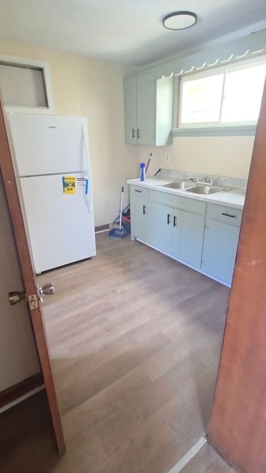 Cooks Building - Photo 2 of 6