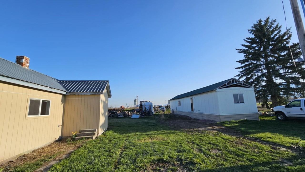 36279 Mink Ln - Photo 2 of 19