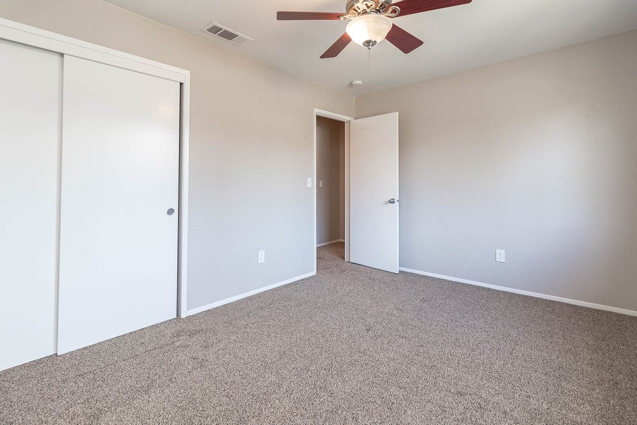 525 Lincoln Ave #A - Photo 2 of 26