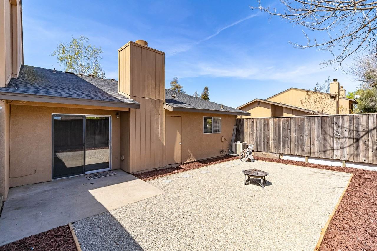 525 Lincoln Ave #A - Photo 7 of 26