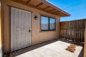 featured image of 3873 N Roosevelt St