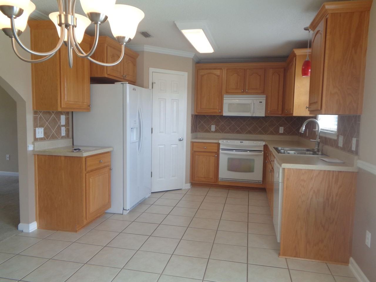141 County Road 740 - Photo 6 of 17
