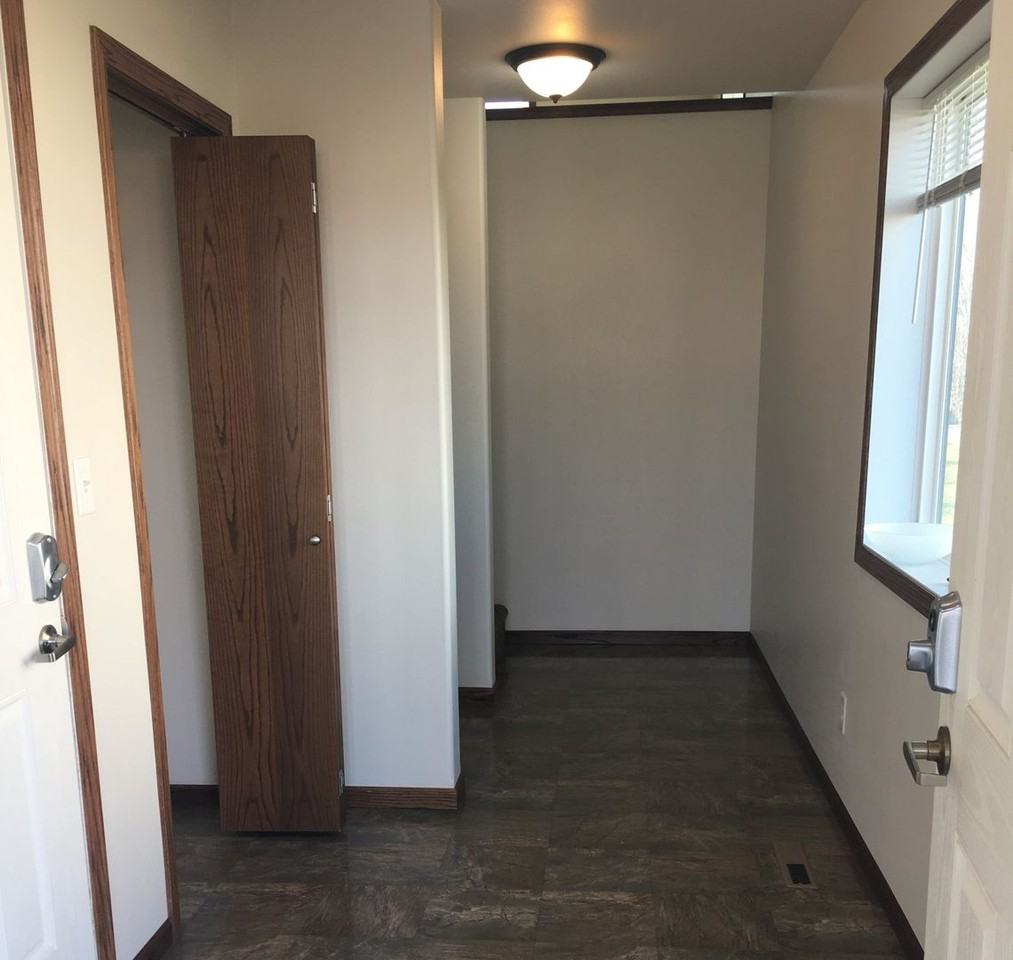 3619 15th St S - Photo 7 of 11