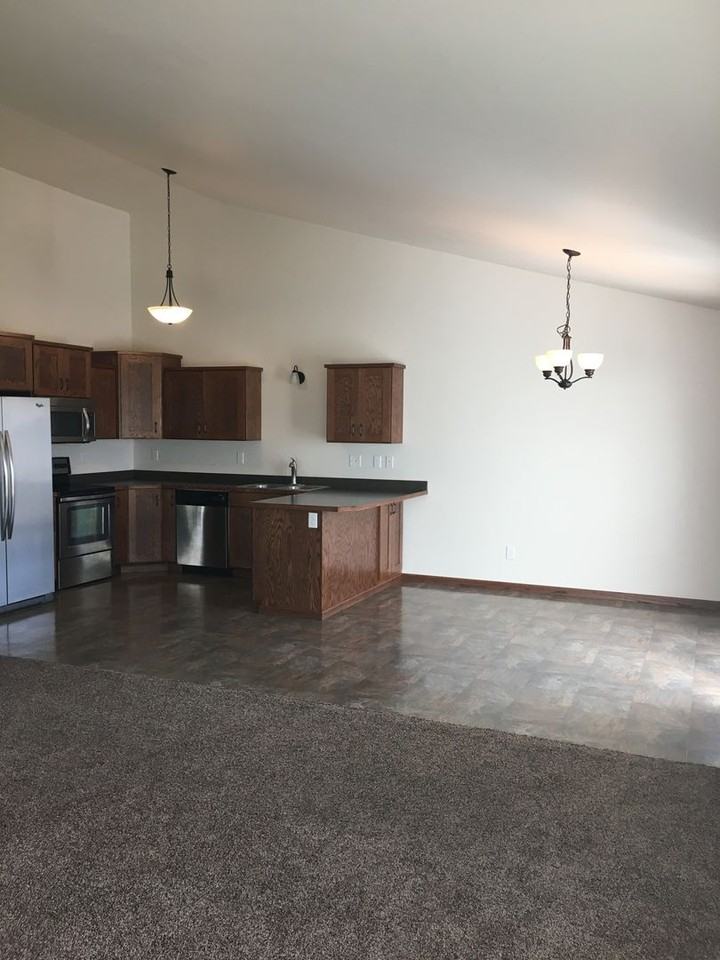 3619 15th St S - Photo 3 of 11