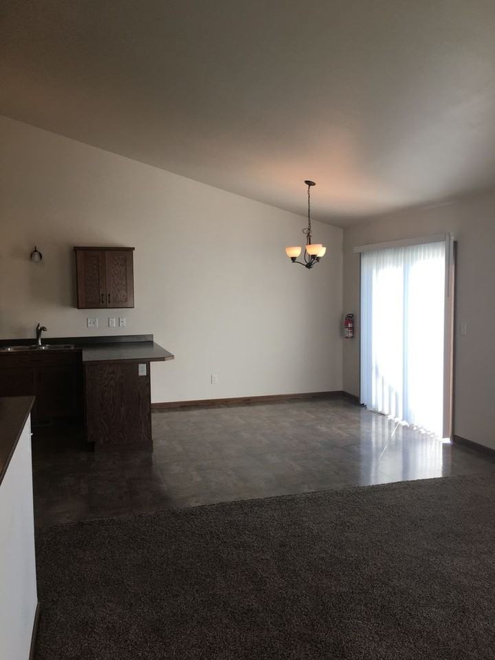 3619 15th St S - Photo 5 of 11