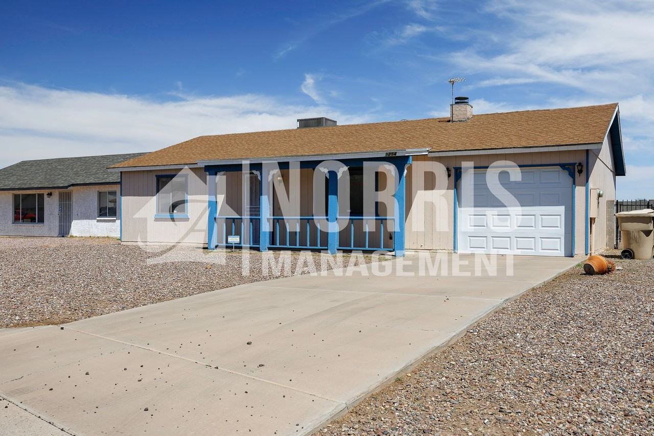 9254 W Pineveta Dr - Photo 4 of 24