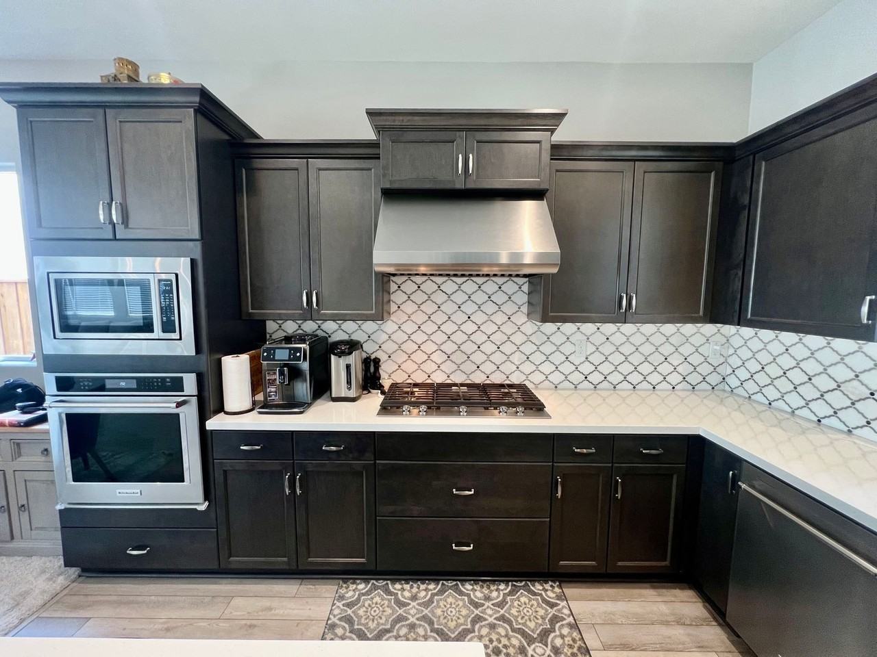 2995 Pinos Way - Photo 4 of 25