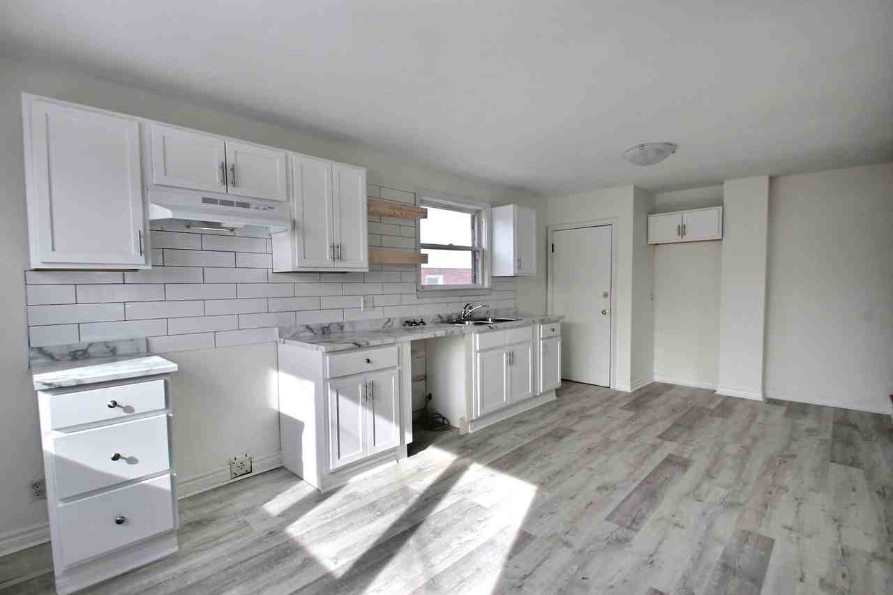 50 Fourth St #4 - Photo 2 of 8