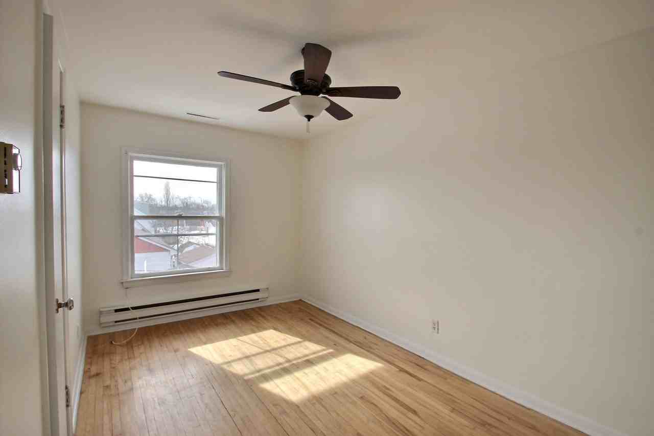50 Fourth St #4 - Photo 6 of 8
