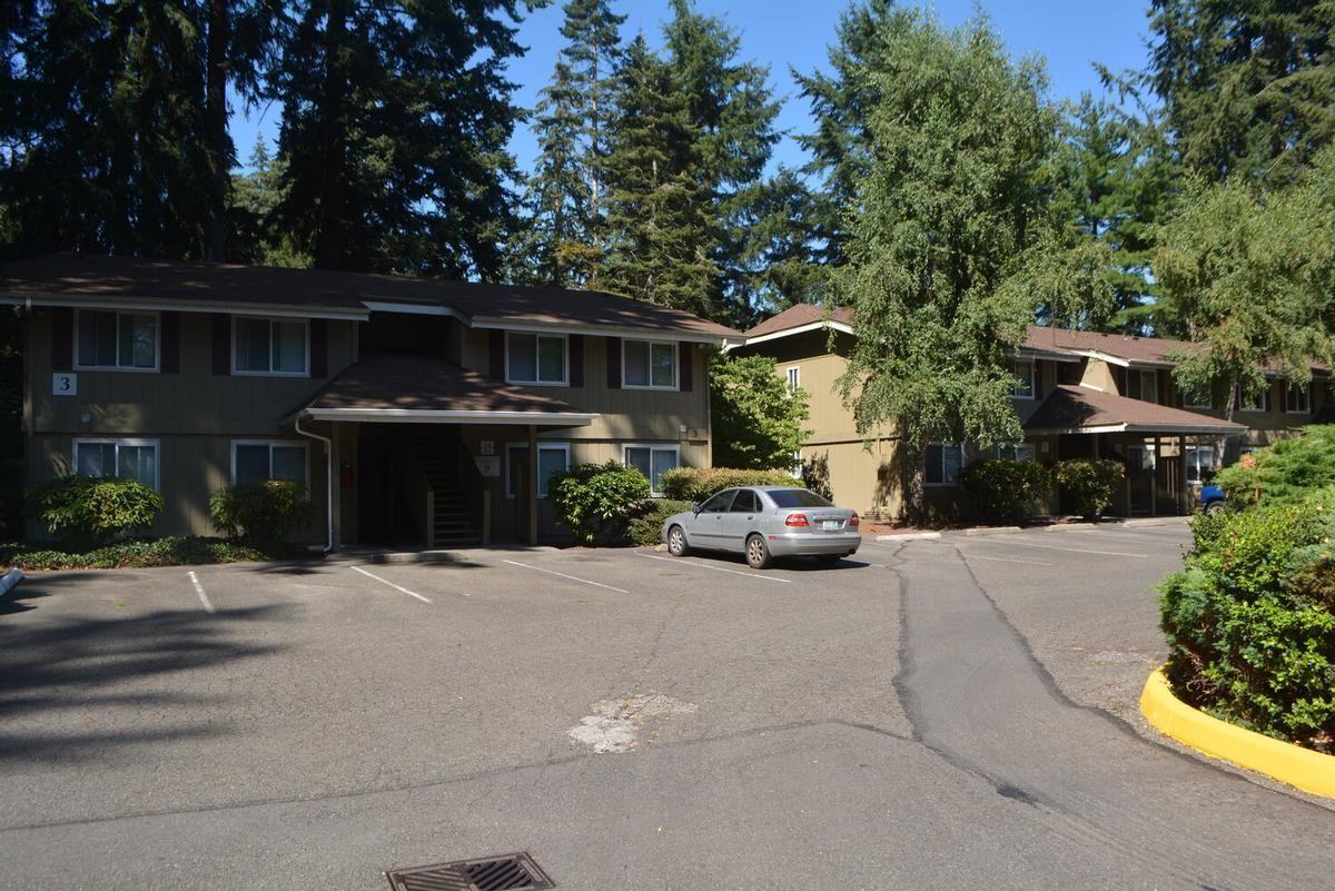 2810 Ruddell Rd Se - Photo 2 of 10