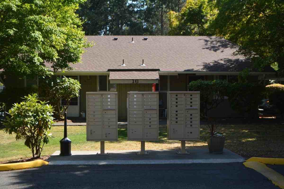 2810 Ruddell Rd Se - Photo 6 of 10