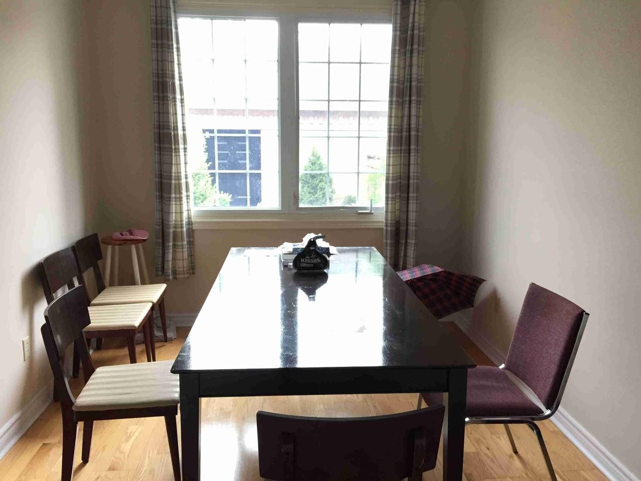 1570 Richmond Street - Photo 2 of 8