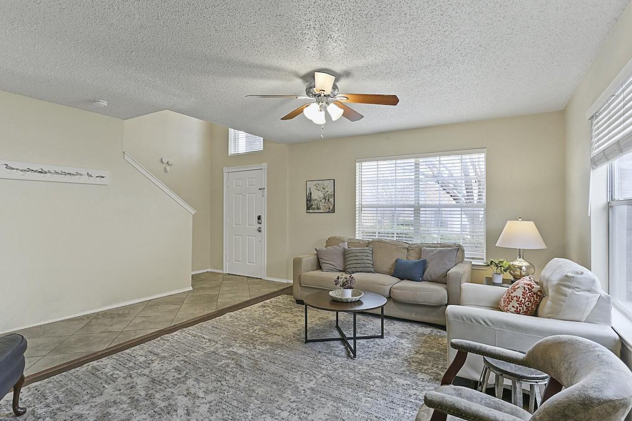 Elegant Fort Worth Home in a Vibrant Community - Photo 2 of 17