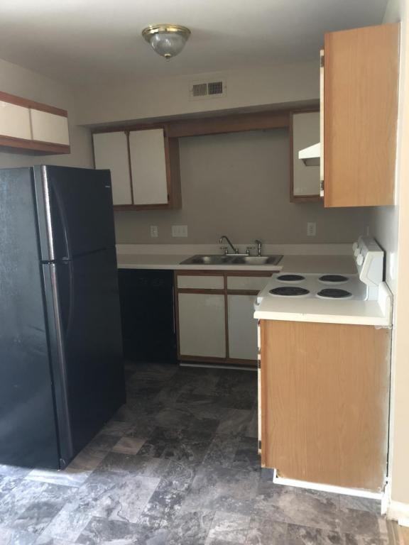 312 Ardale Dr #2B - Photo 4 of 9