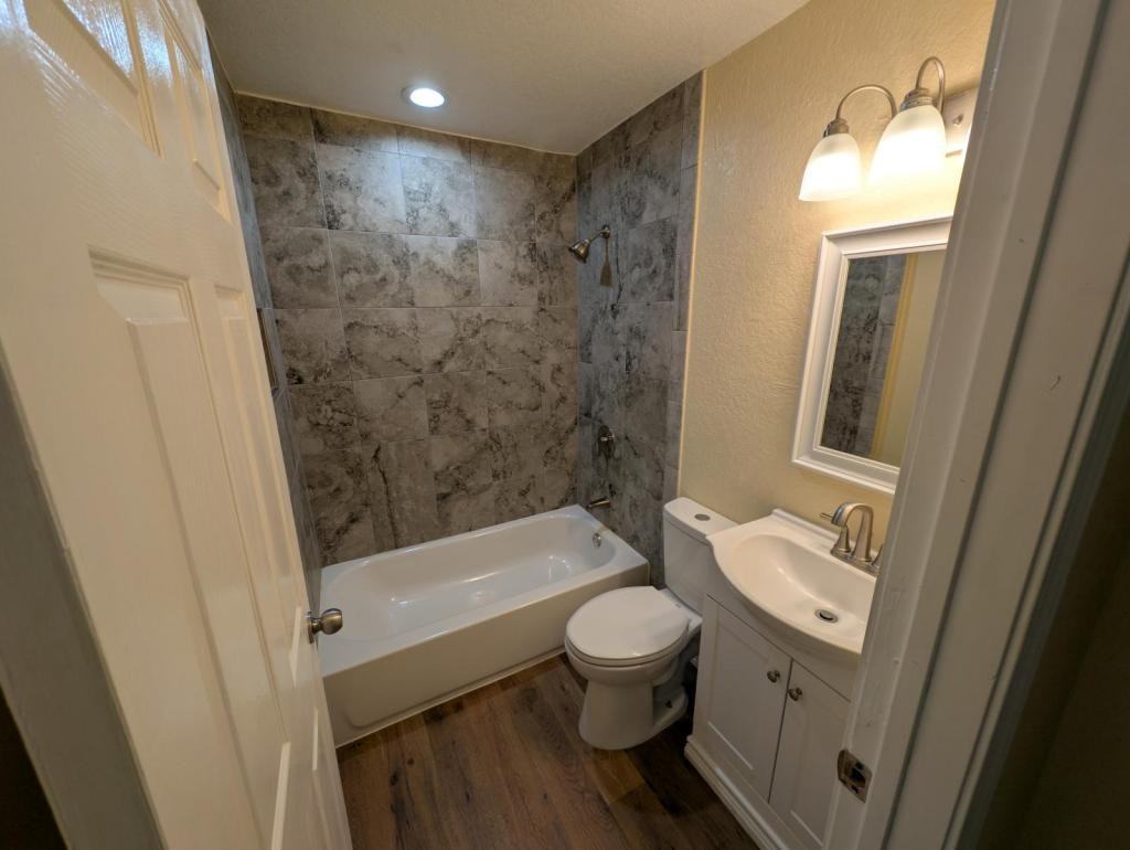 730 Aransas Ave #2 - Photo 2 of 8