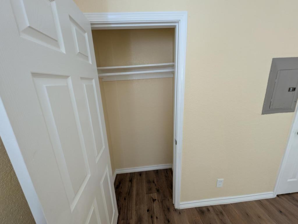 730 Aransas Ave #2 - Photo 6 of 8