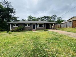 featured image of 119 Dobbins Cir