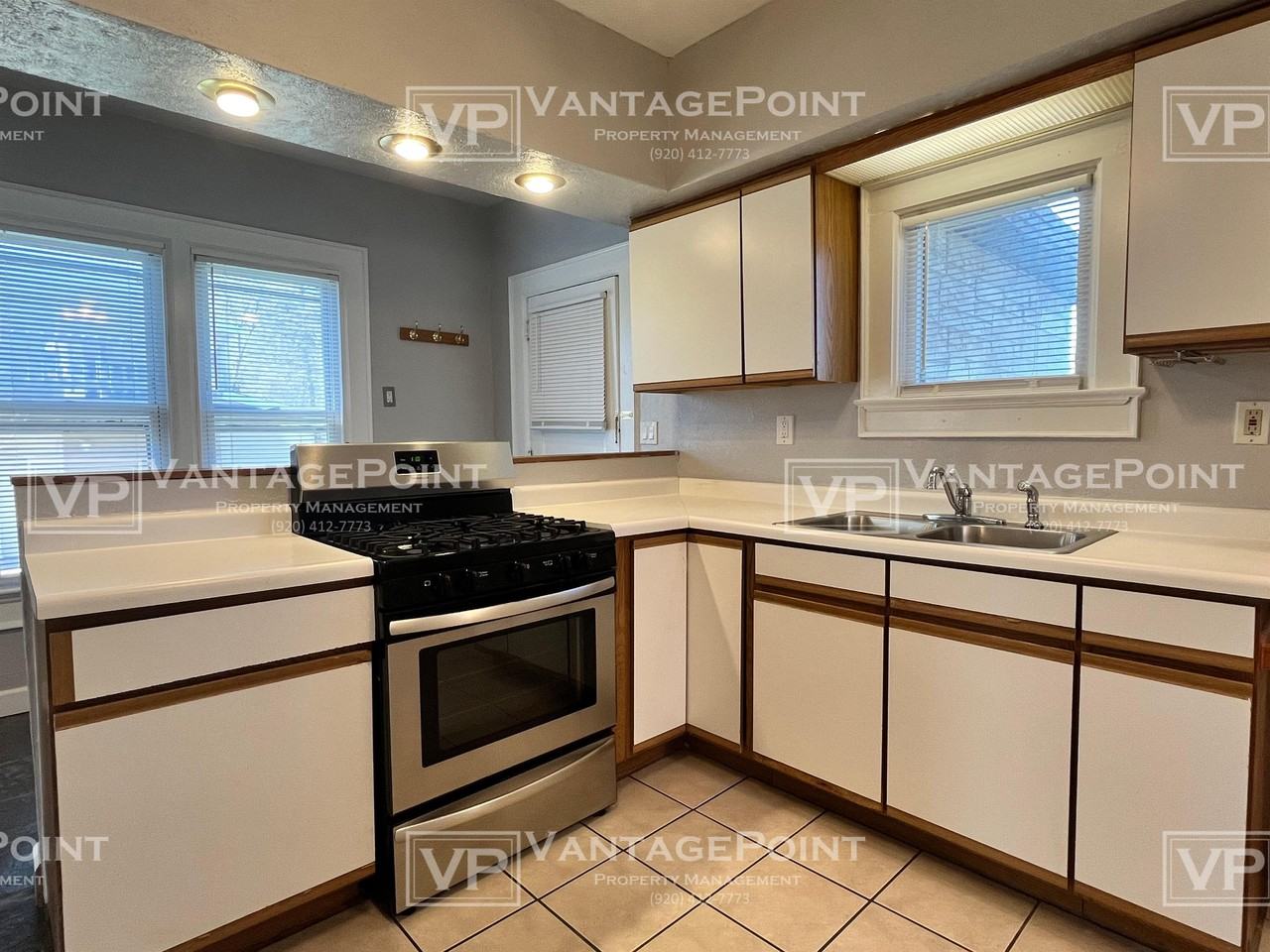 144 Oak St - Photo 7 of 13