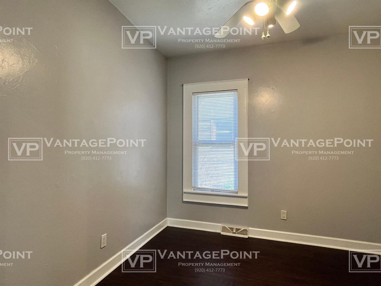 144 Oak St - Photo 7 of 13