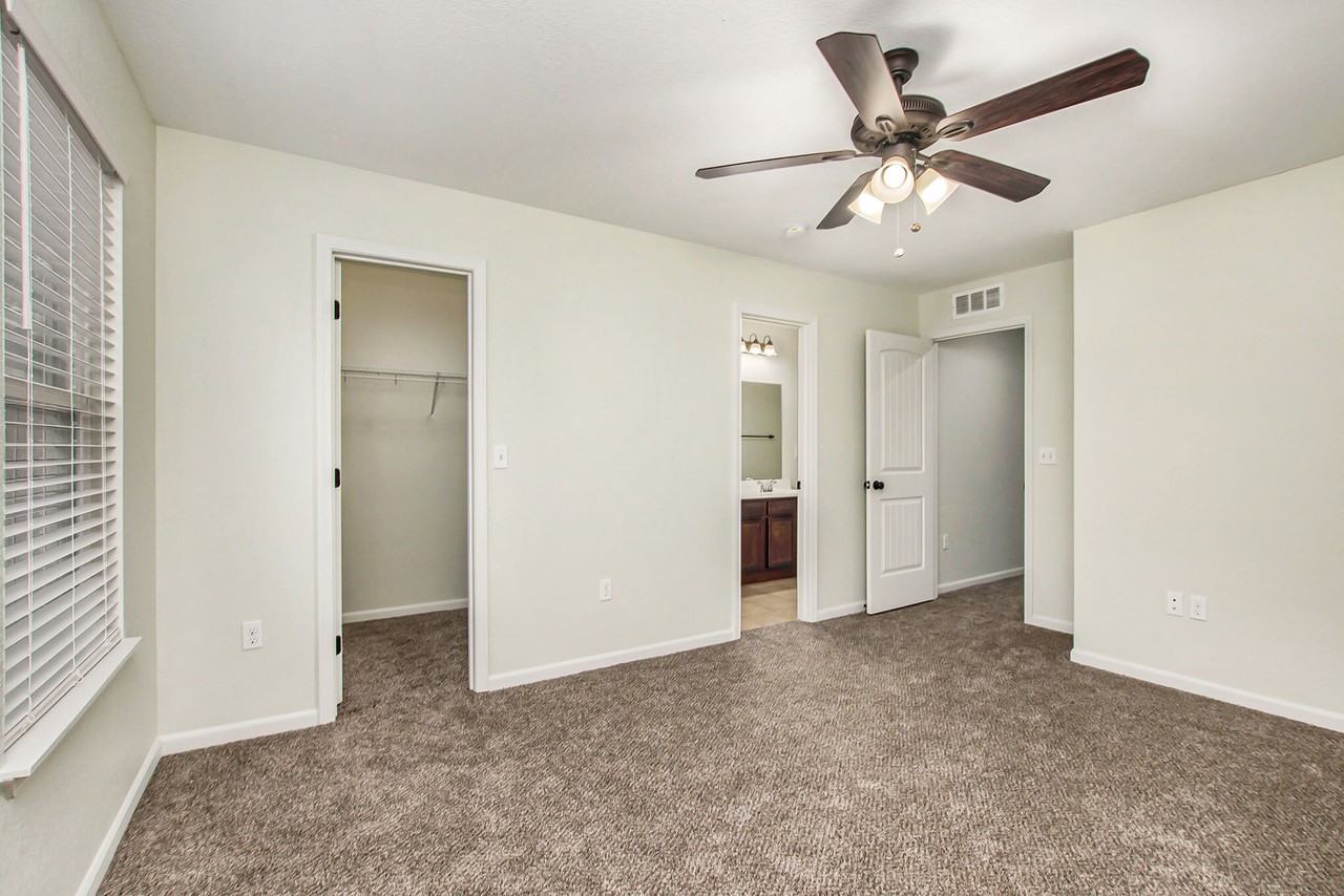 6323 Darnell St #6323 - Photo 6 of 14
