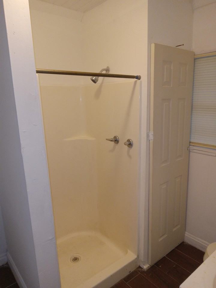 445 Woodbine St #445 - Photo 7 of 10