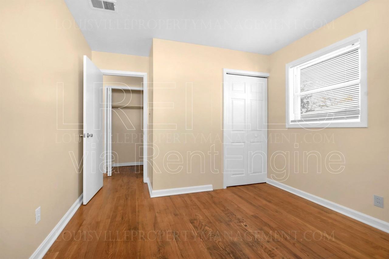 4215 Norene Ln #4 - Photo 7 of 11