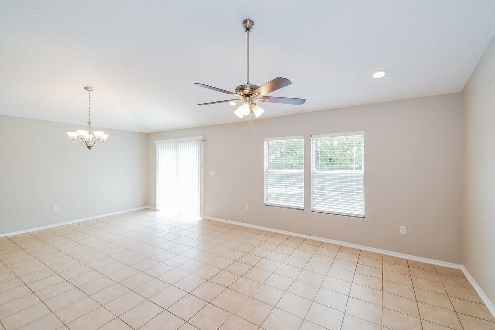 7532 Lirope St - Photo 3 of 16