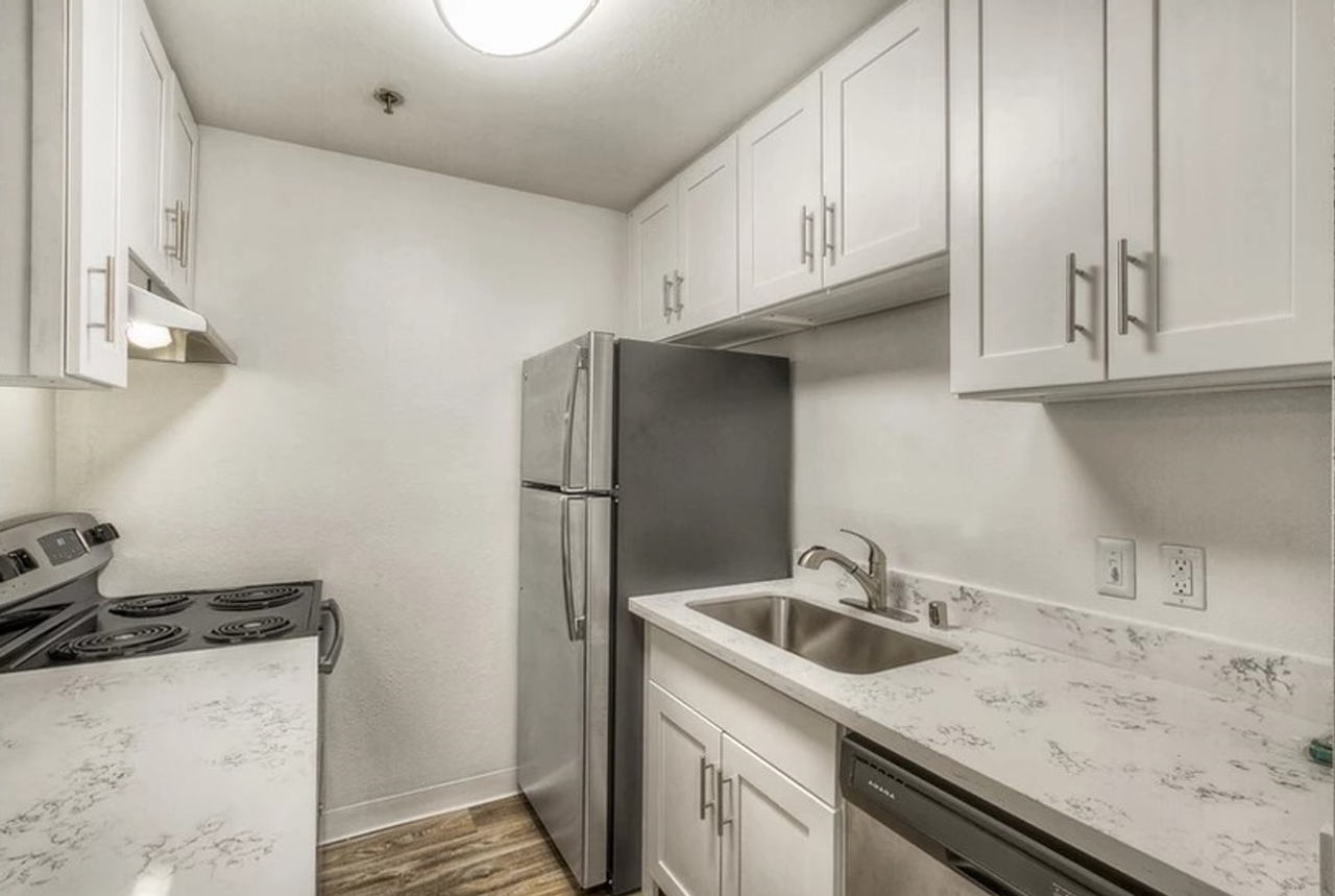 Arbor Woods Apartments - Photo 4 of 41