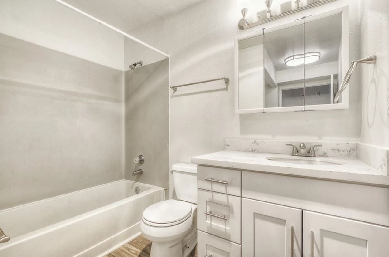 Arbor Woods Apartments - Photo 7 of 13