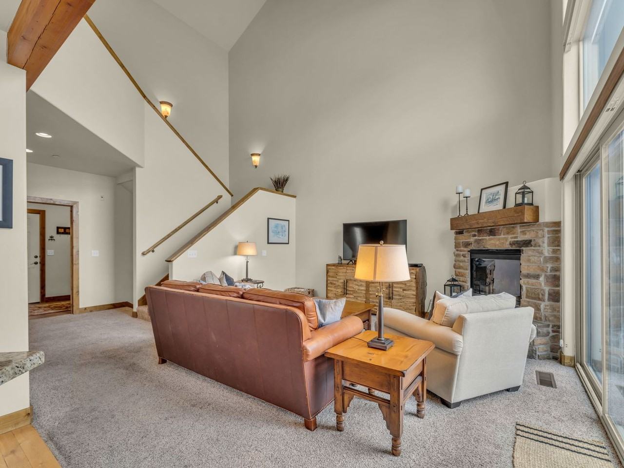 3425 Cedar Dr - Photo 6 of 23