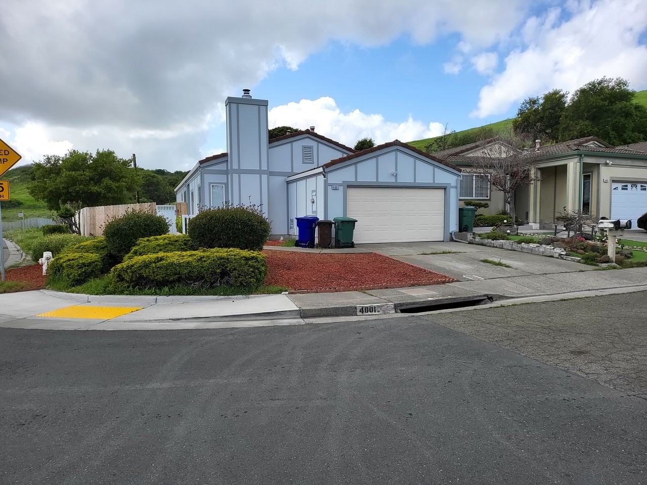 4001 Mozart Dr - Photo 2 of 11