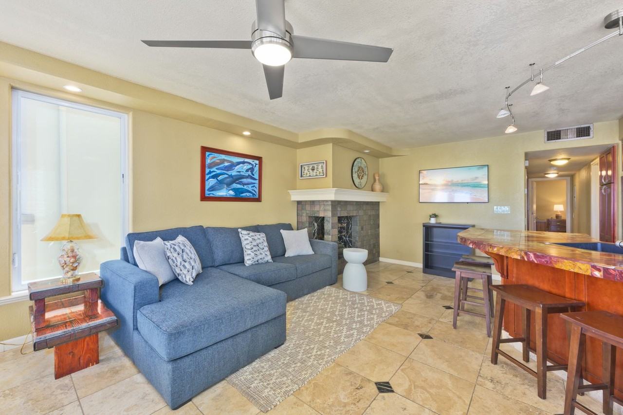 111 E Edgewater Ave #B - Photo 7 of 20