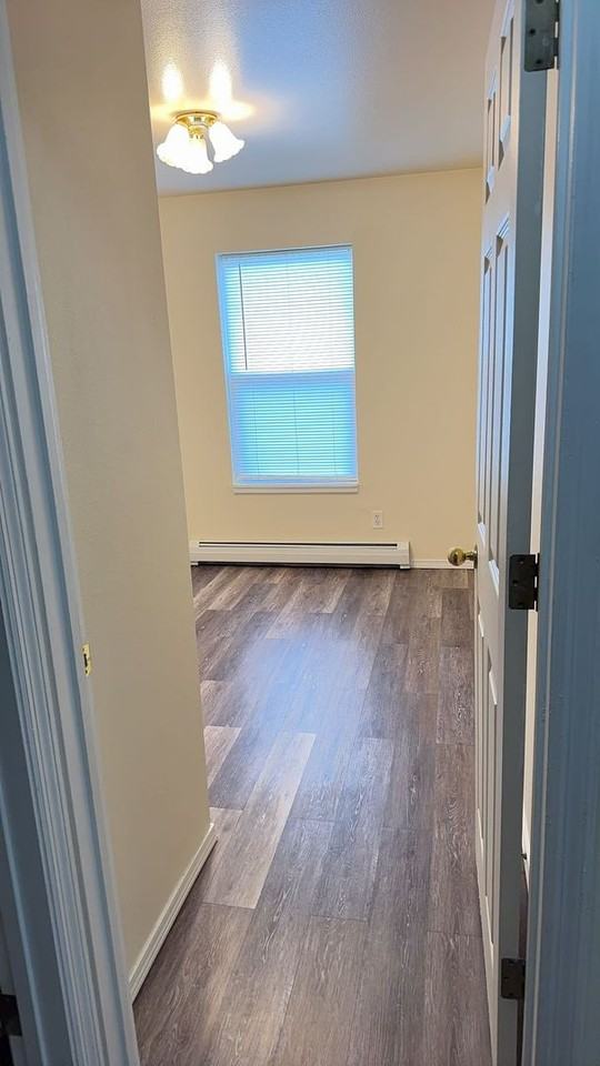 Redstone Group - 213 Show Place - Photo 6 of 13