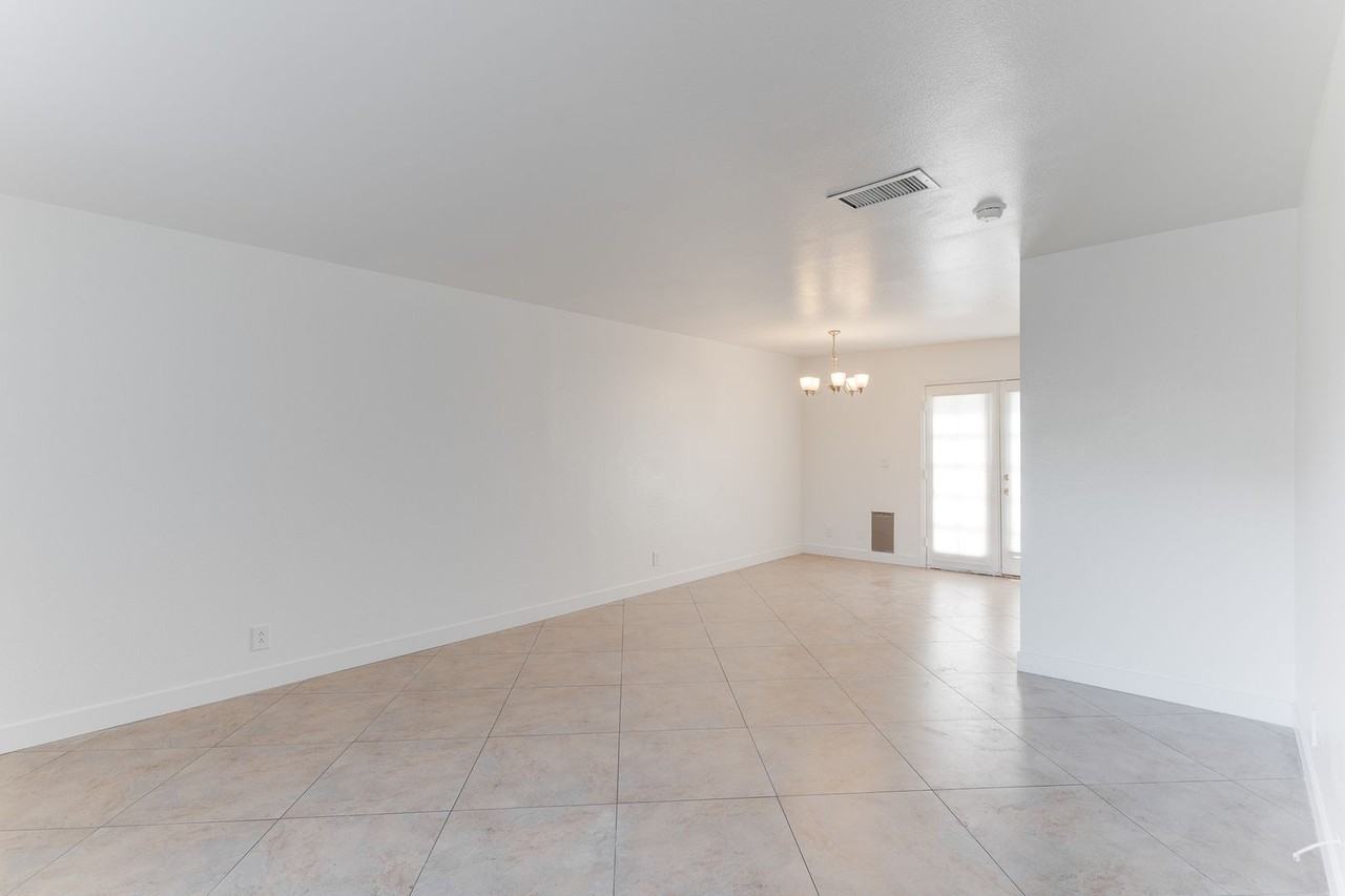 6224 Meadow Vista Ln - Photo 2 of 26