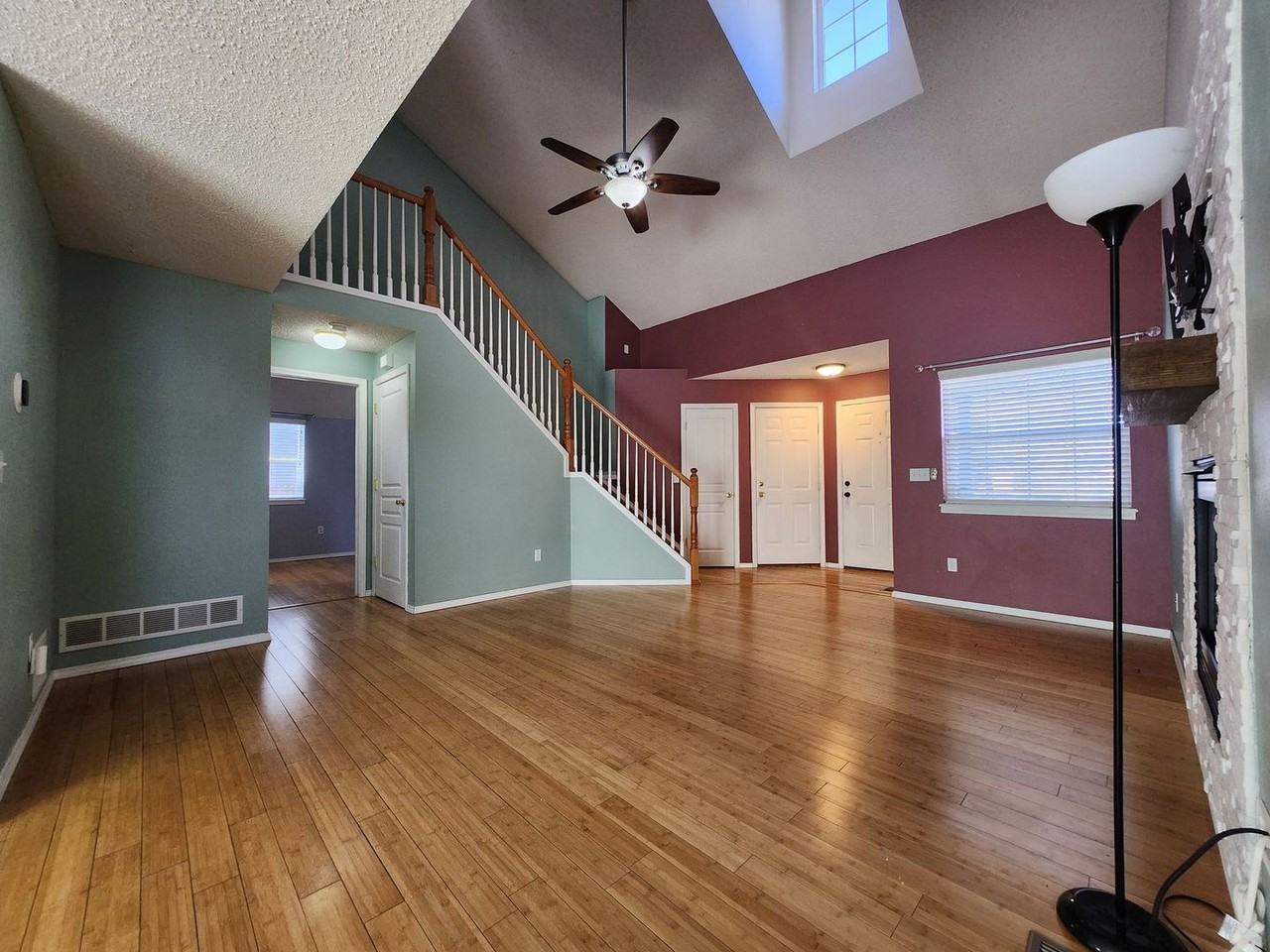 7071 Prairie Wind Dr - Photo 2 of 24