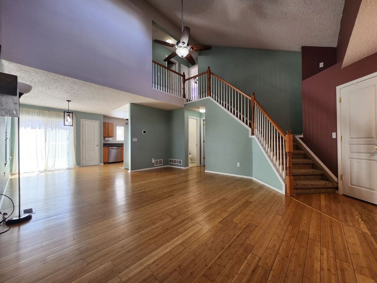 7071 Prairie Wind Dr - Photo 3 of 24