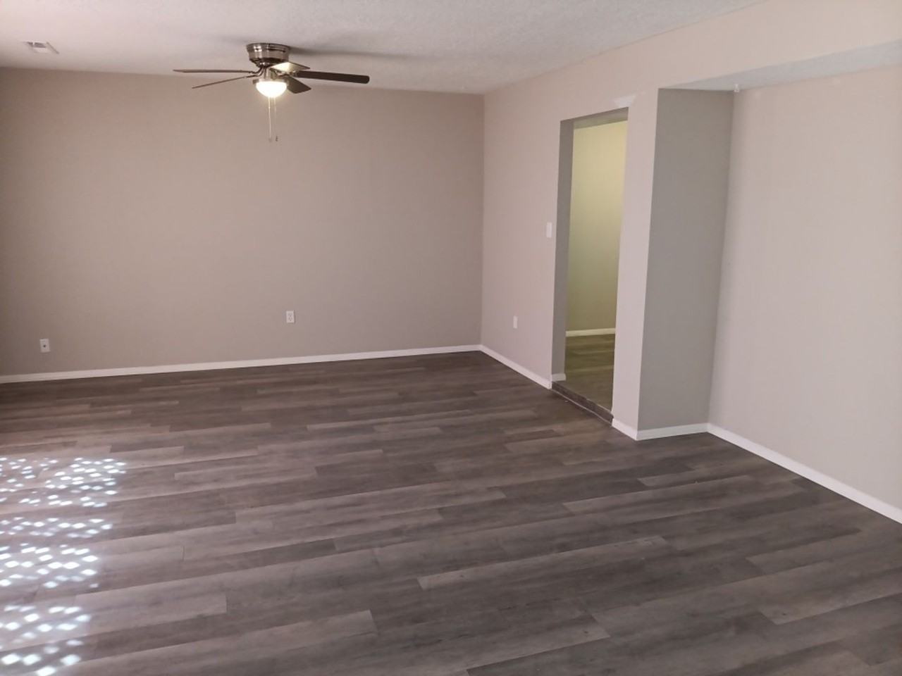 4001 Wellesley Dr Ne - Photo 5 of 36
