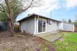 5930-5940 NE 60th Ave - Photo 1 of 1