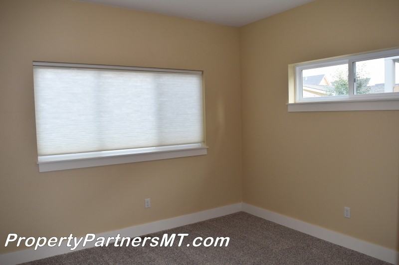 348 Kimball Ave - Photo 5 of 13