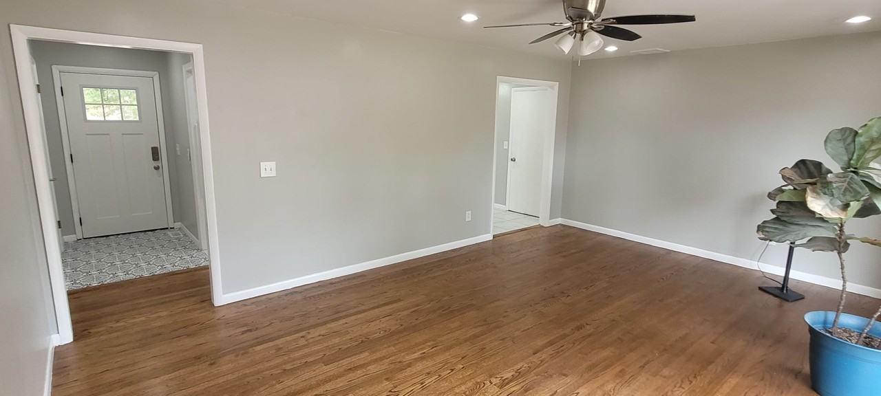 504 N Boulevard - Photo 3 of 34